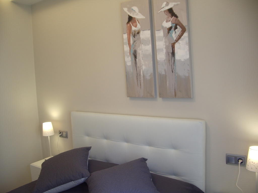Apartamentos Can Quim L' Escala Habitación foto